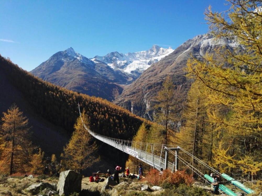 Apartmán Haus Valaisia - Randa Bei Zermatt Exteriér fotografie